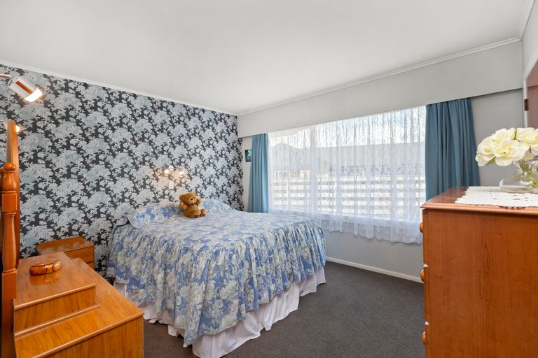 Photo of property in 19 Cecil Street, St Andrews, Hamilton, 3200