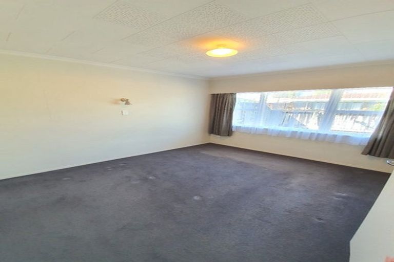 Photo of property in 1 Elizabeth Street, Papakura, 2110