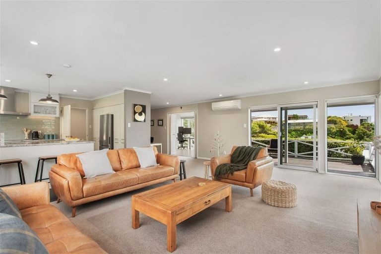 Photo of property in 4 Lady Polson Lane, Cashmere, Christchurch, 8022