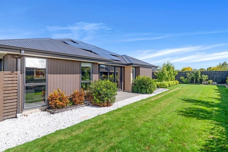 Photo of property in 9 Banded Place, Rolleston, 7615