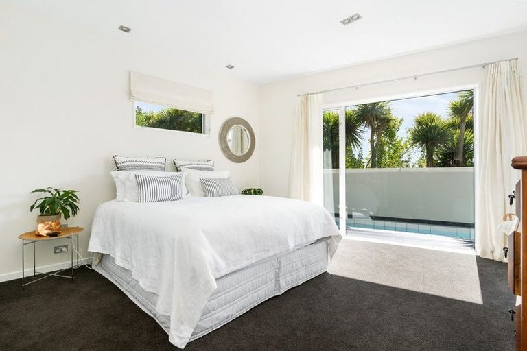 Photo of property in 1 Ti Kouka Eco Lane, Redcliffs, Christchurch, 8081