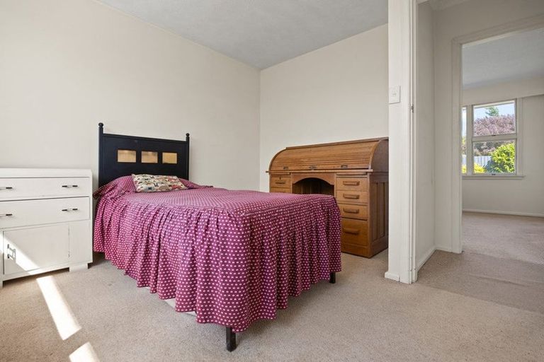 Photo of property in 4 Eastling Street, Bishopdale, Christchurch, 8053