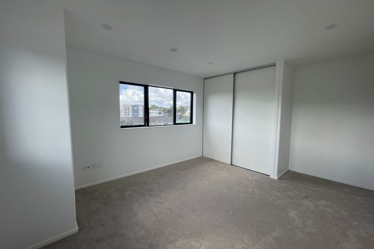 Photo of property in 128a Pooks Road, Ranui, Auckland, 0612