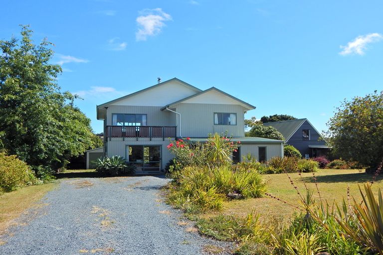 Photo of property in 51 Rangitane Loop Road, Kerikeri, 0294