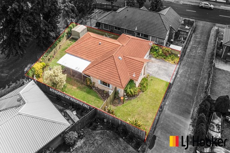 Photo of property in 23 Muirfield Street, Wattle Downs, Auckland, 2103