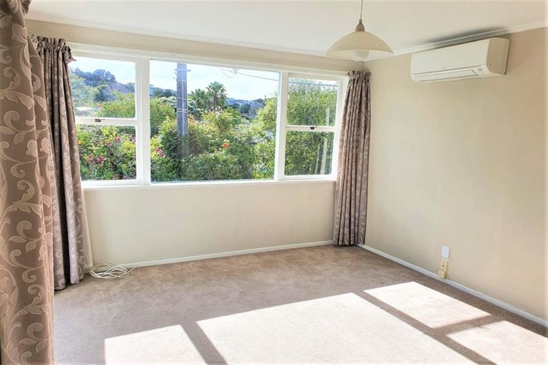 Photo of property in 74 Glenvar Road, Torbay, Auckland, 0630