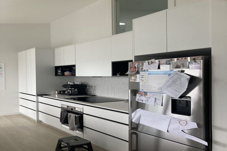 Photo of property in 216d Sutherland Road, Lyall Bay, Wellington, 6022