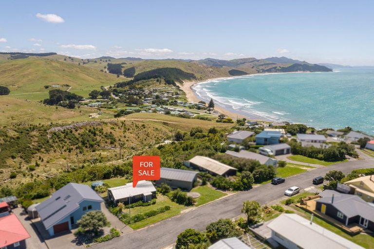 Photo of property in 46 Guthrie Crescent, Castlepoint, Tinui, 5889