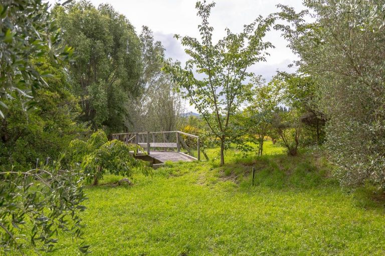 Photo of property in 839b Chester Road, West Taratahi, Carterton, 5791