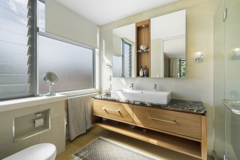 Photo of property in 37 Laurence Street, Manly, Whangaparaoa, 0930