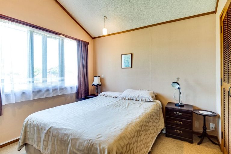 Photo of property in 13 Totara Street, Taradale, Napier, 4112