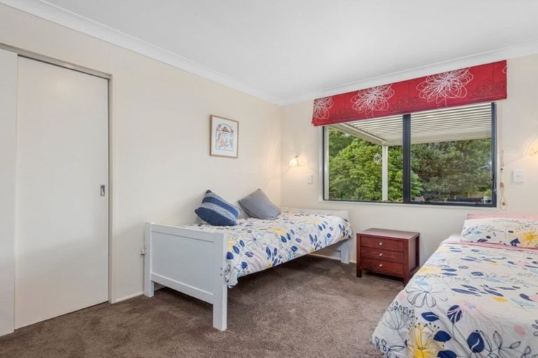 Photo of property in 10 Waimanu Place, Point Wells, Warkworth, 0986