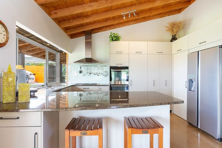 Photo of property in 82 Tern Point, Mangawhai, 0975