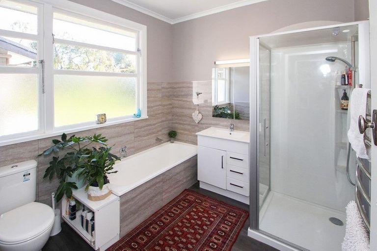 Photo of property in 2 Arthur Street, Holmes Hill, Oamaru, 9401