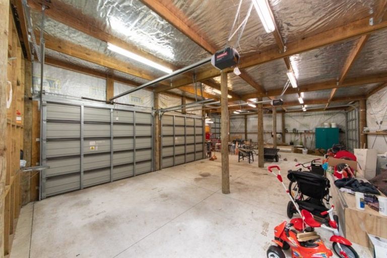 Photo of property in 36 Bond Street, Marton, 4710