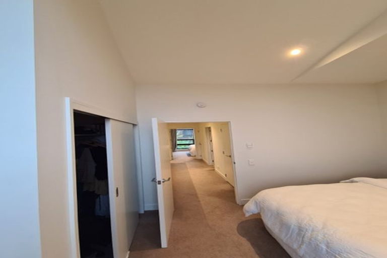 Photo of property in 14 Cochrane Road, Hobsonville, Auckland, 0616