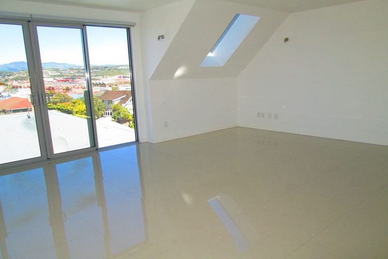 Photo of property in 8 Bourke Street, Kilbirnie, Wellington, 6022