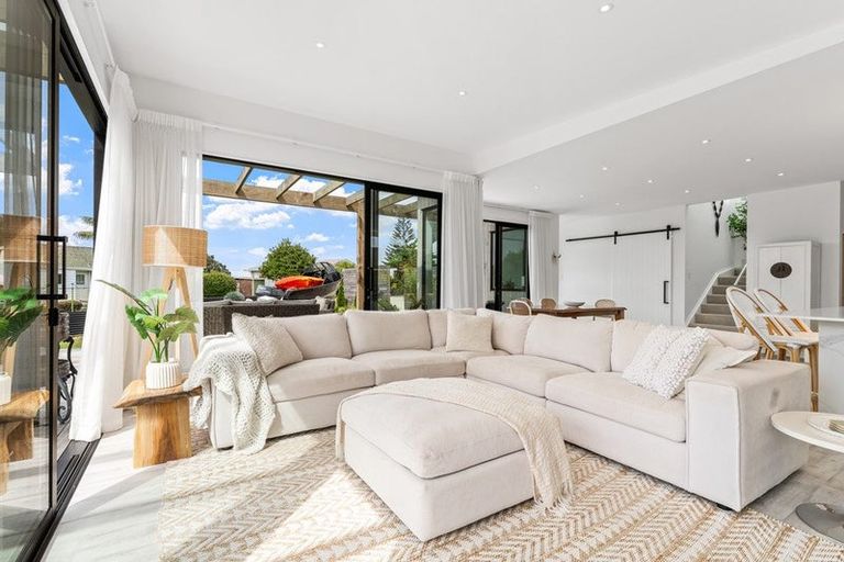 Photo of property in 20 Sunrise Boulevard, Snells Beach, 0920