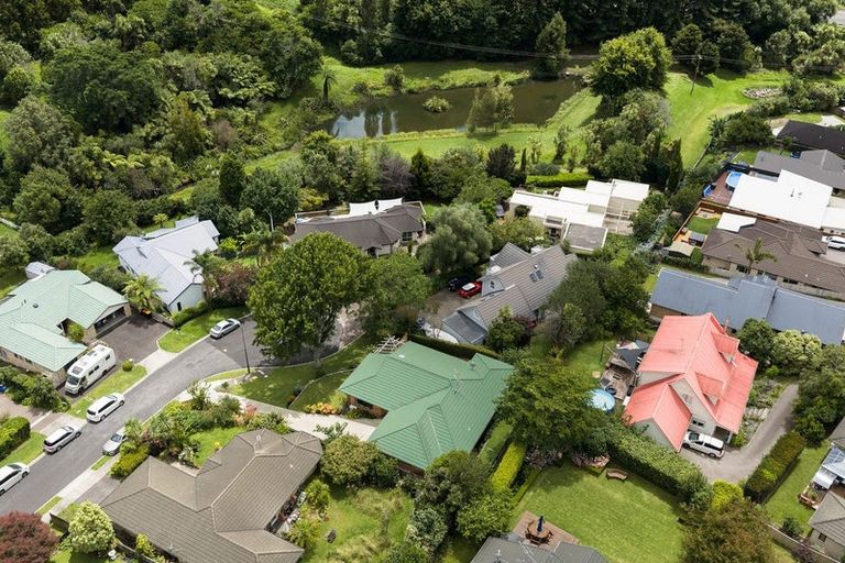 Photo of property in 10 Rothesay Lane, Bethlehem, Tauranga, 3110