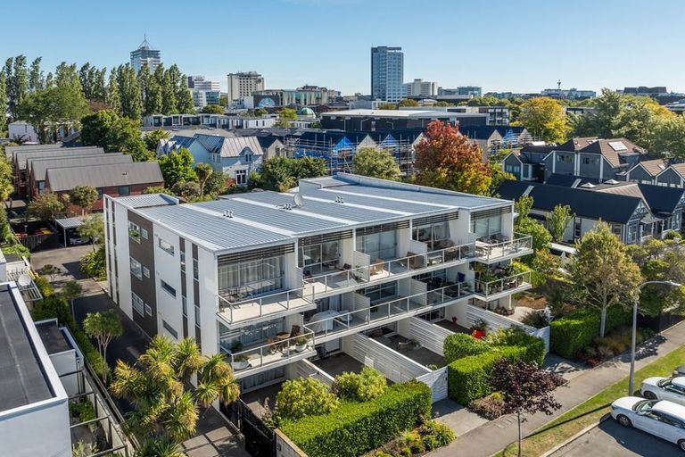 Photo of property in 6/180 Peterborough Street, Christchurch Central, Christchurch, 8013