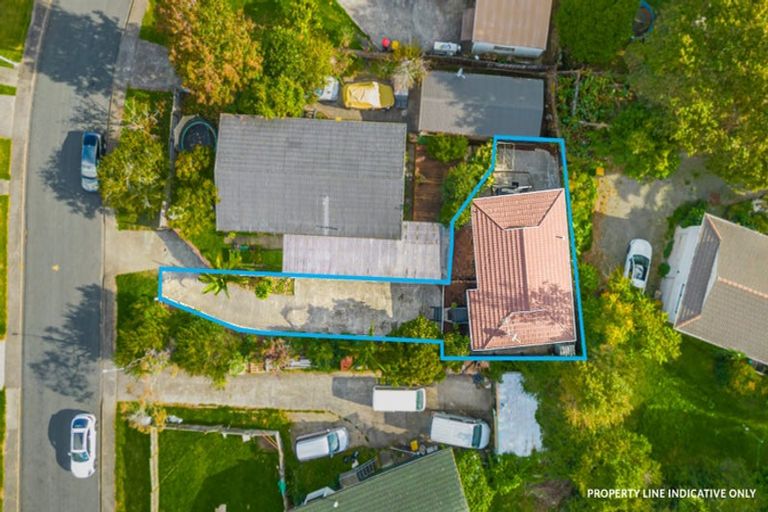 Photo of property in 1/6 Peterhouse Place, West Harbour, Auckland, 0618