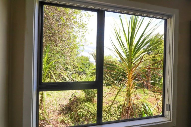 Photo of property in 400 Karaka Road, Thames, 3500