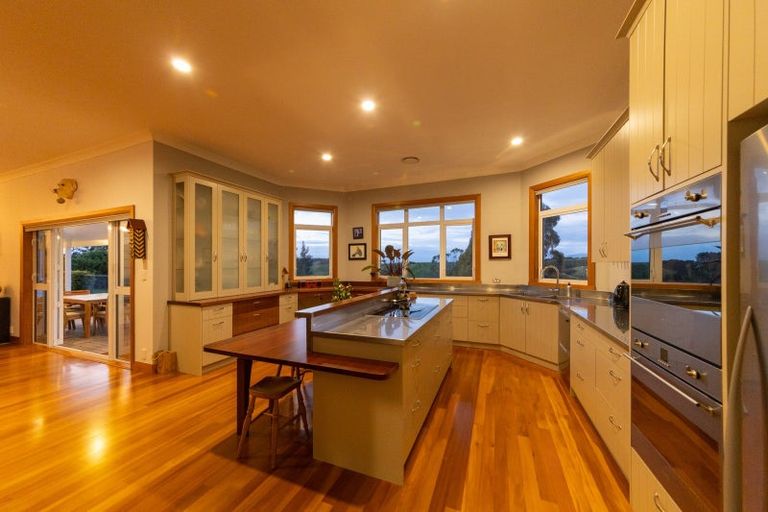 Photo of property in 122 Pahiatua Aokautere Road, Aokautere, Palmerston North, 4471