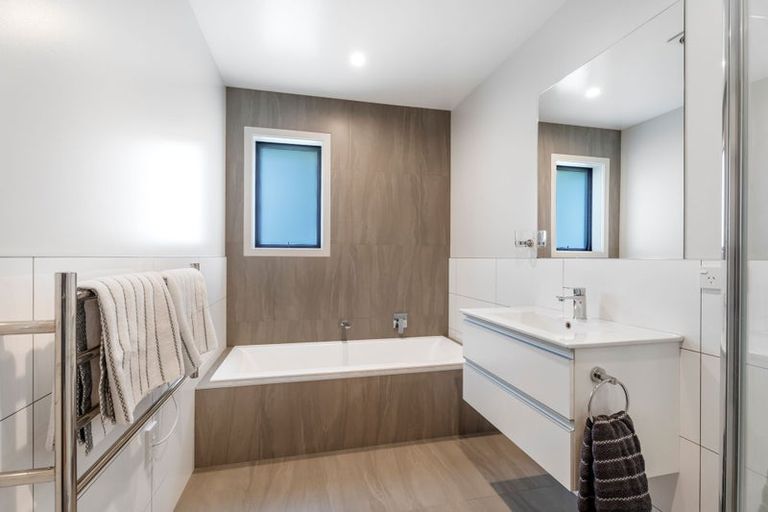 Photo of property in 105 Rangiora Crescent, Matarangi, Whitianga, 3592