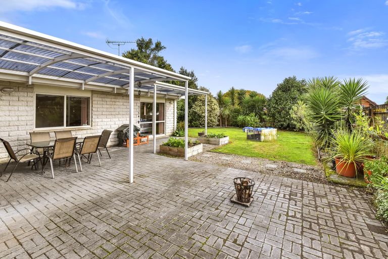 Photo of property in 84 Tington Avenue, Wattle Downs, Auckland, 2103