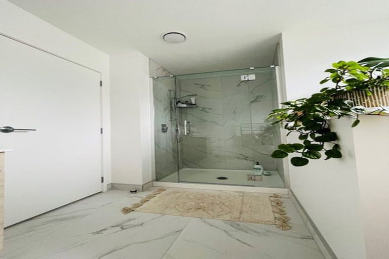 Photo of property in 11/3 Johnston Grove, Taita, Lower Hutt, 5011