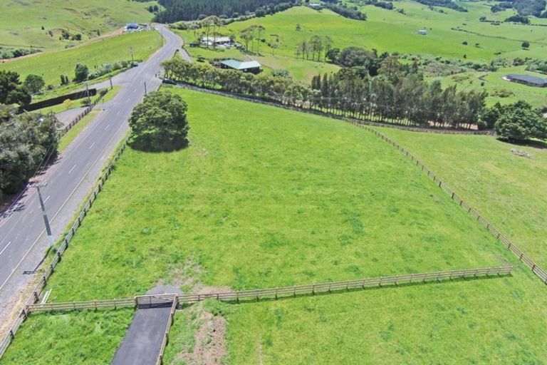 Photo of property in 205a Cameron Town Road, Pukekohe, 2678
