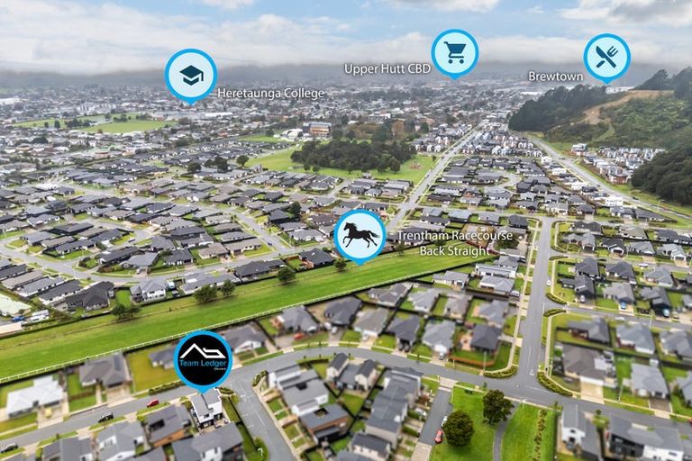 Photo of property in 48 Mawai Hakona Drive, Wallaceville, Upper Hutt, 5018