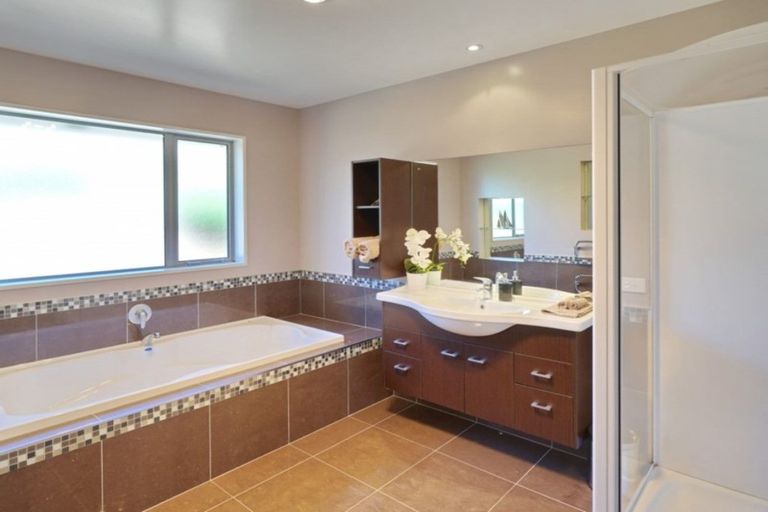 Photo of property in 7 Applefield Court, Northwood, Christchurch, 8051