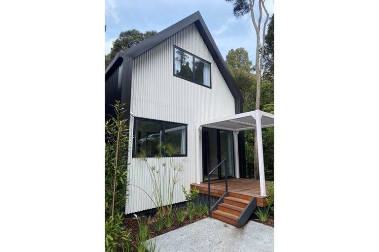 Photo of property in 187 Konini Road, Titirangi, Auckland, 0604