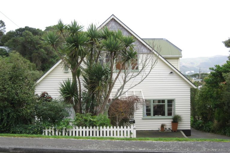 Photo of property in 10 Henderson Street, Karori, Wellington, 6012