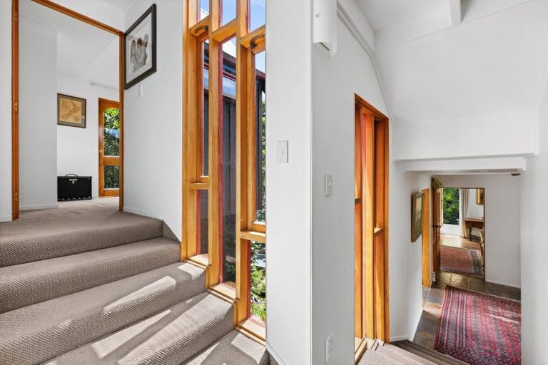 Photo of property in 77 Kopanga Road, Havelock North, 4130