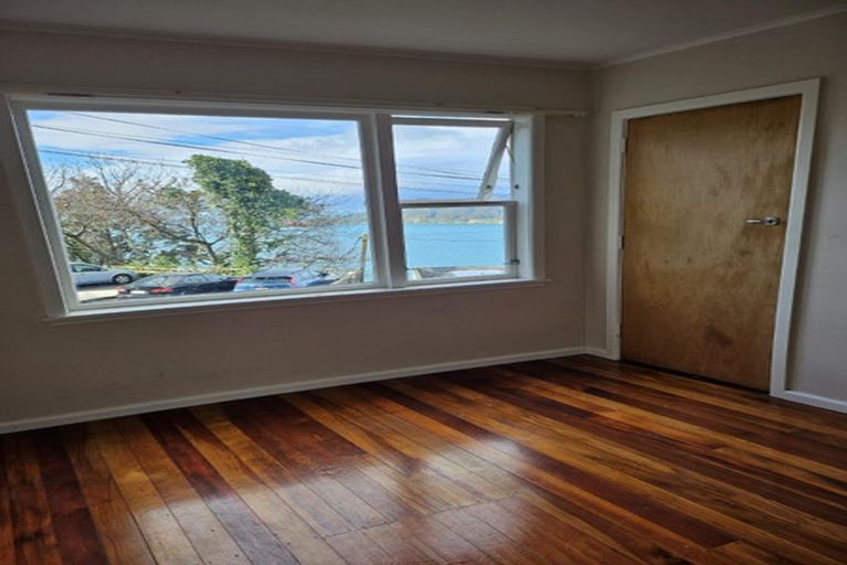 Photo of property in 94 Grafton Road, Roseneath, Wellington, 6011