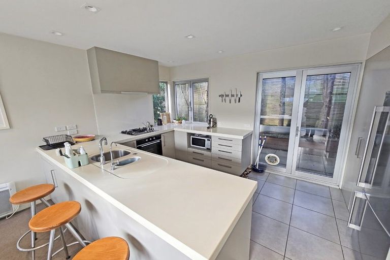 Photo of property in 223a Ohiro Road, Brooklyn, Wellington, 6021