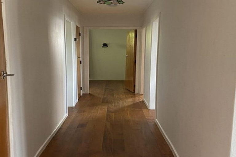 Photo of property in 28 Papakowhai Road, Papakowhai, Porirua, 5024