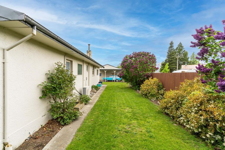 Photo of property in 8a Sutherland Road, Omarama, 9412