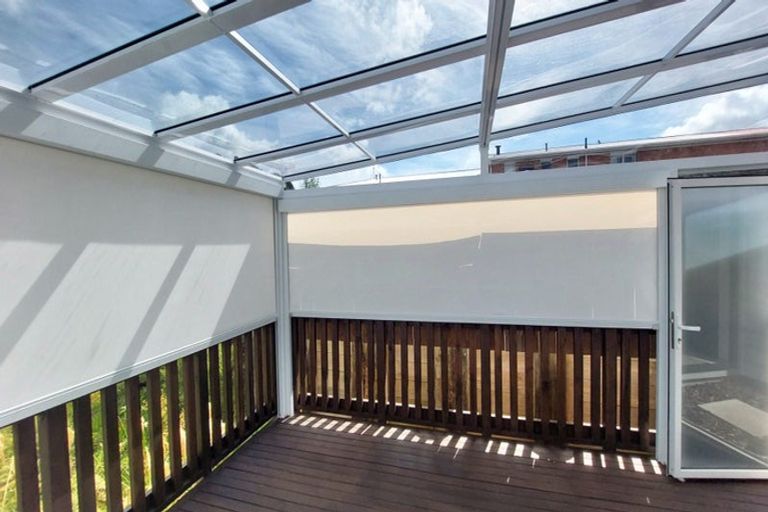 Photo of property in 8/10 Rimu Street, New Lynn, Auckland, 0600