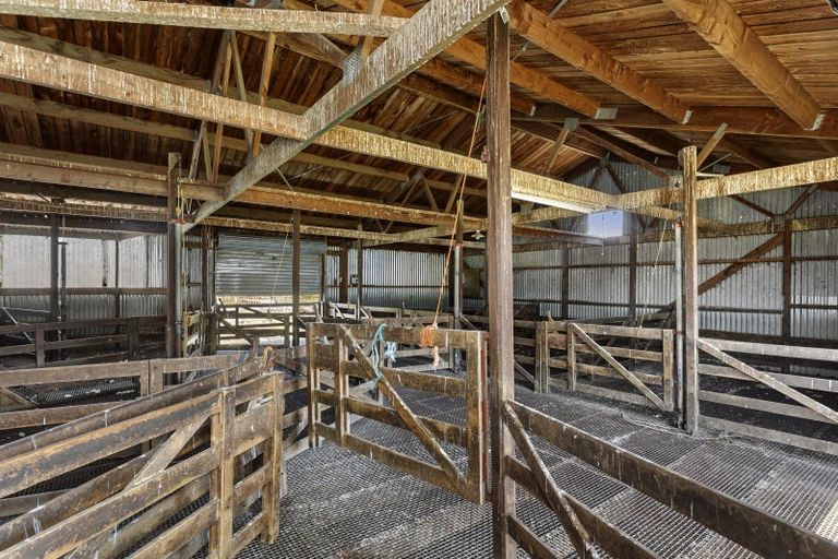 Photo of property in 102 Lewis Road, View Hill, Oxford, 7495