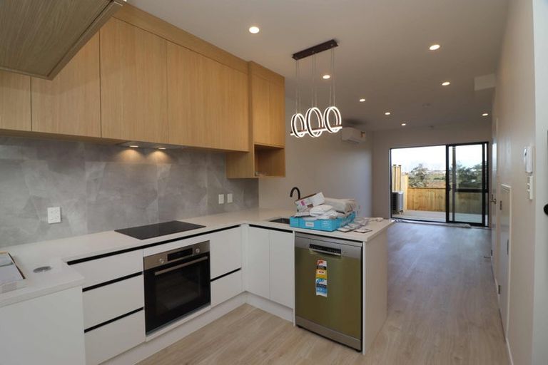 Photo of property in 43 Rana Road, Flat Bush, Auckland, 2019