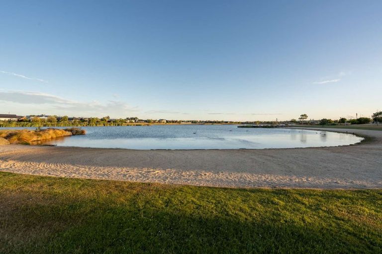 Photo of property in 54 The Esplanade, Pegasus, 7612