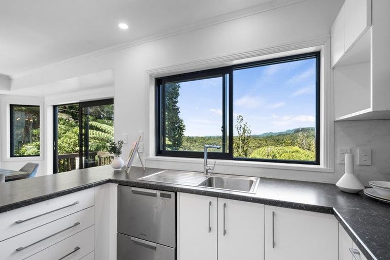 Photo of property in 1034 Scenic Drive North, Swanson, Auckland, 0816