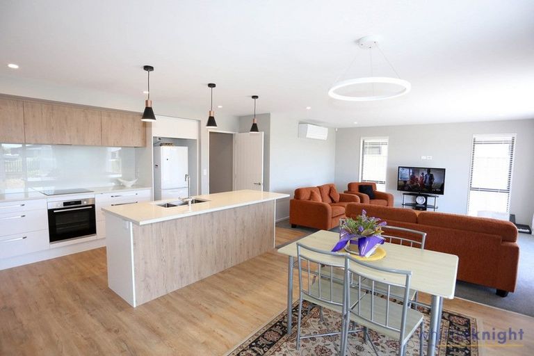 Photo of property in 25 Collier Drive, Halswell, Christchurch, 8025