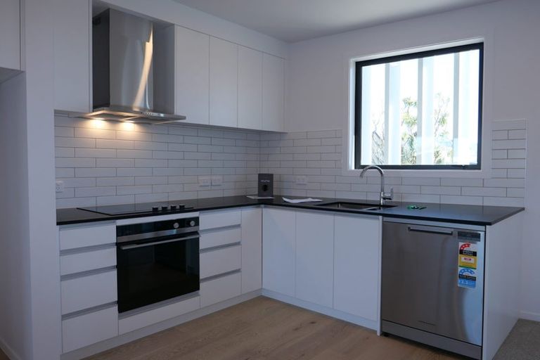 Photo of property in 41 Kamahi Place, Paraparaumu, 5032