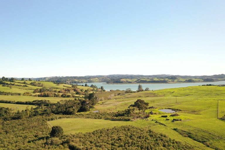 Photo of property in 70 Captain Kasper Rise, Snells Beach, 0920