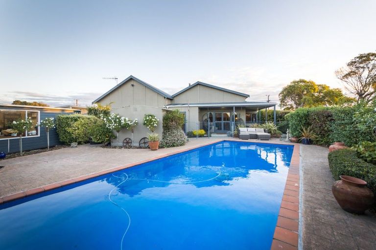 Photo of property in 63 Dundas Road, Sanson, 4817