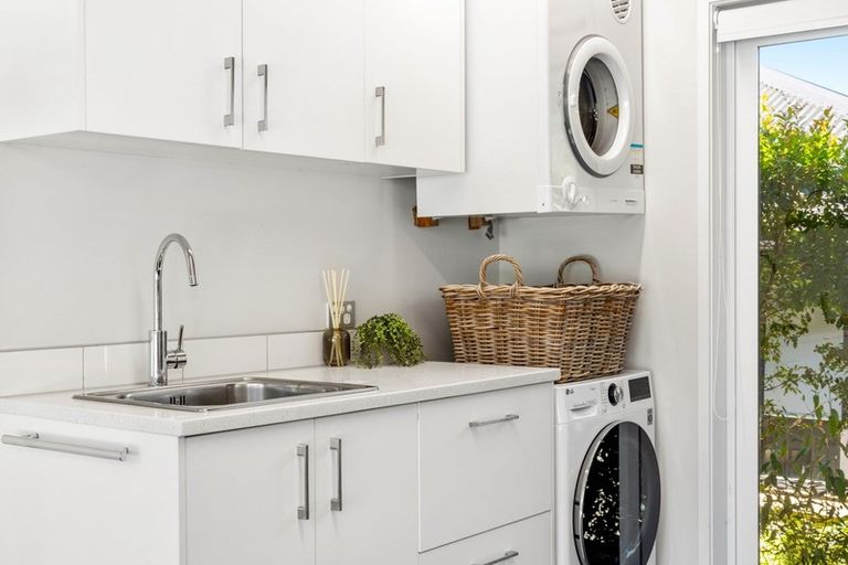 Photo of property in 33 Mervyn Place, Ohauiti, Tauranga, 3112